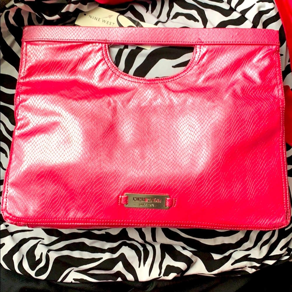 NINE WEST HOT PINK OVERSIZED CLUTCH NWT